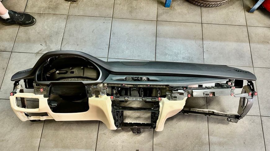 Панель торпедо на BMW X5 F15 з подушкою безпеки під проекцію 51459298601 фото